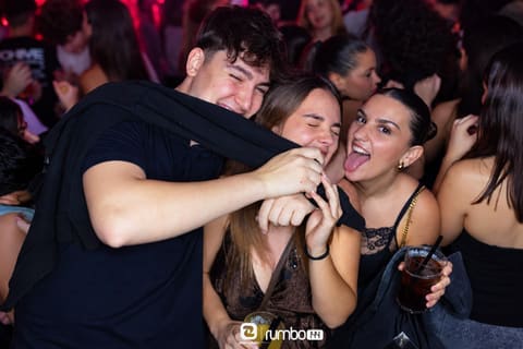 Fotos de Jueves Universitario en Rumbo 144 el 2026-10-15