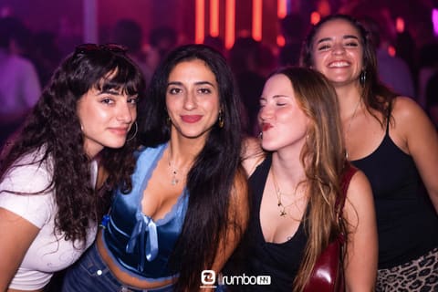 Fotos de Jueves Universitario en Rumbo 144 el 2026-10-22