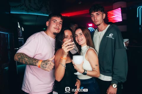 Fotos de DJ ANNA GISBERT en Rumbo 144 el 2026-10-03