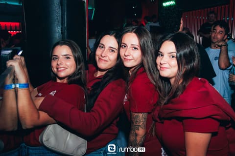Fotos de DJ ANNA GISBERT en Rumbo 144 el 2026-10-03