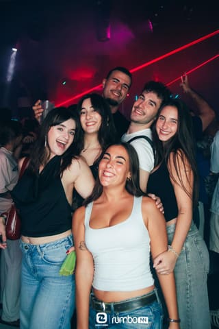 Fotos de DJ ANNA GISBERT en Rumbo 144 el 2026-10-03
