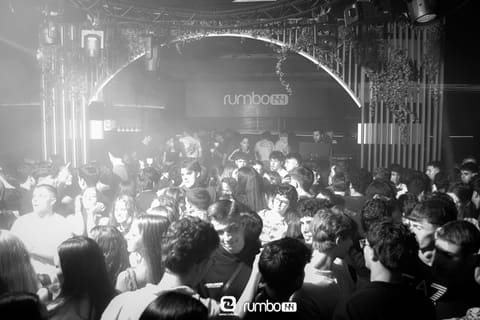 Fotos de DJ ANNA GISBERT en Rumbo 144 el 2026-10-03