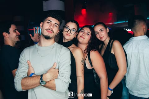 Fotos de DJ ANNA GISBERT en Rumbo 144 el 2026-10-03
