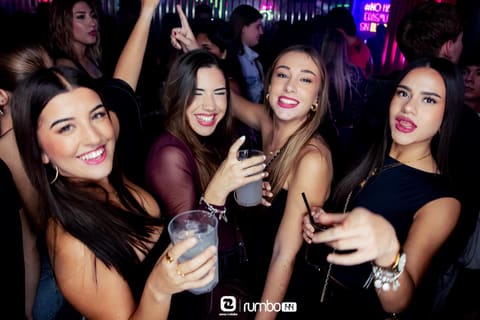 Fotos de DJ BUM BUM en Rumbo 144 el 2026-10-24