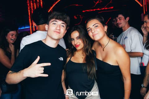 Fotos de DJ PAKO MARTINEZ en Rumbo 144 el 2026-09-26