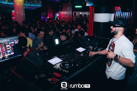 Fotos de DJ PAKO MARTINEZ en Rumbo 144 el 2026-09-26