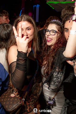 Fotos de DJ SWEET SUAREZ en Rumbo 144 el 2026-09-19