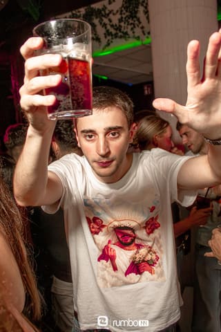 Fotos de DJ SWEET SUAREZ en Rumbo 144 el 2026-09-19