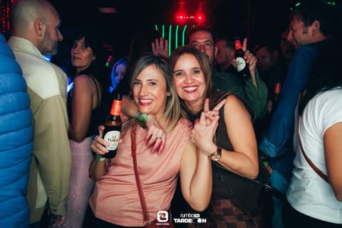 Fotos de LOS GUAPOS en Concierto en Rumbo 144 el 2026-10-24