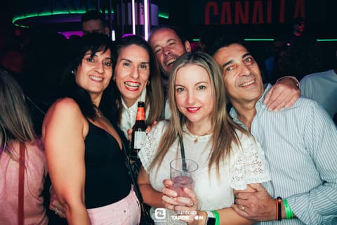 Fotos de LOS GUAPOS en Concierto en Rumbo 144 el 2026-10-24