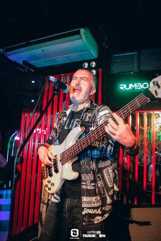Fotos de LOS GUAPOS en Concierto en Rumbo 144 el 2026-10-24