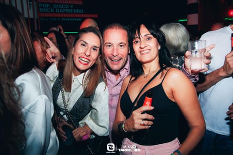 Fotos de LOS GUAPOS en Concierto en Rumbo 144 el 2026-10-24