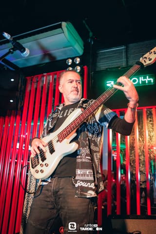 Fotos de LOS GUAPOS en Concierto en Rumbo 144 el 2026-10-24