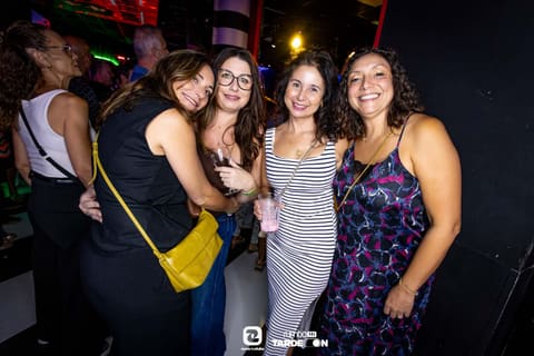 Fotos de TRIBUTO ARDE BOGOTÁ - VIVA SUECIA - IZAL en Rumbo 144 el 2026-09-19