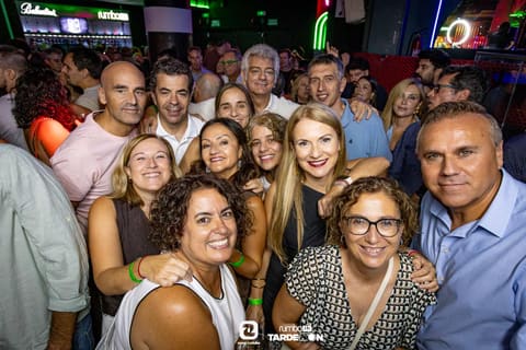 Fotos de TRIBUTO ARDE BOGOTÁ - VIVA SUECIA - IZAL en Rumbo 144 el 2026-09-19