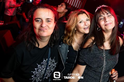 Fotos de TRIBUTO Guns&Roses by THE JUNGLE en Rumbo 144 el 2026-10-17