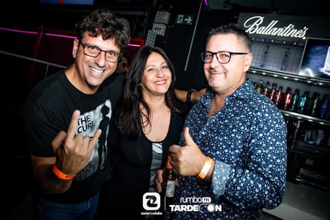 Fotos de TRIBUTO Guns&Roses by THE JUNGLE en Rumbo 144 el 2026-10-17