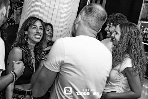 Fotos de TRIBUTO Guns&Roses by THE JUNGLE en Rumbo 144 el 2026-10-17