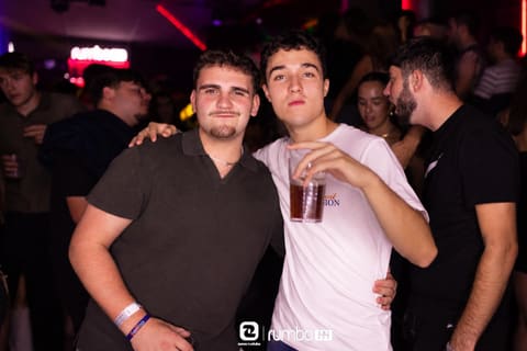 Fotos de Viernes Noche R144 en Rumbo 144 el 2026-10-02