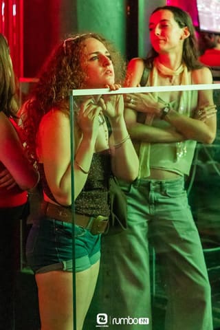 Momento de fiesta en la pista de Rumbo 144 Valencia — foto 66